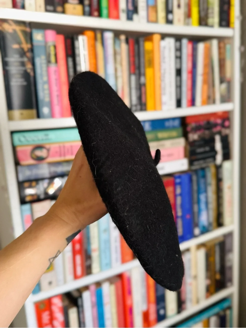 Vintage Classic Black Wool Beret - Picture 3 of 6